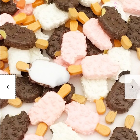 Meet your Posher, Adrianna - Picture 1 of 1